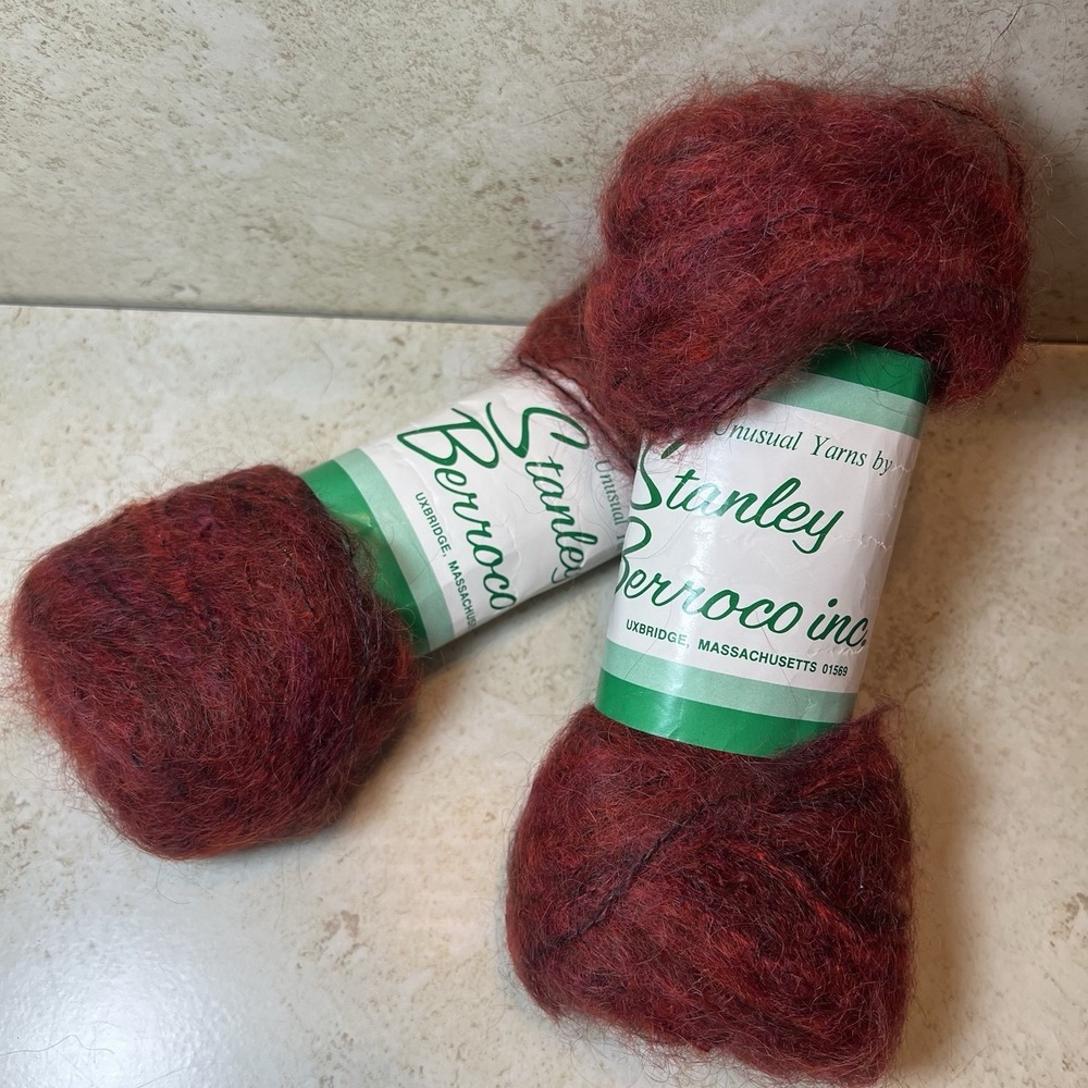 VTG Yarn Stanley Berroco Imported Ireland Color 443 Brushed Wool Red‎ Lot 3026